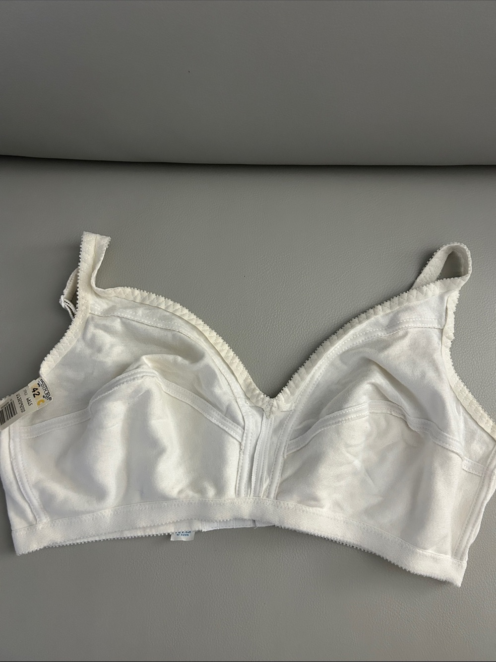 Bestform Vntg Everyday Comfort Wireless Bra in White